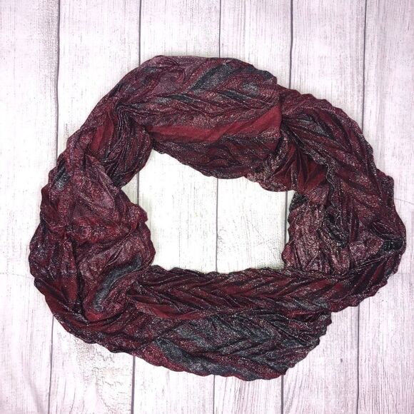 Infinity scarf with shimmer fabric burgundy/black - Picture 1 of 3